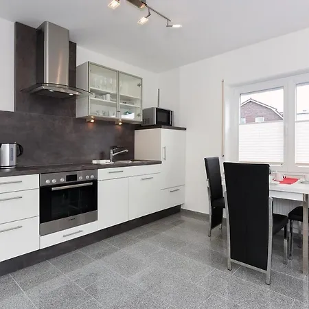 Apartment Feriendomizil Am Kurpark *